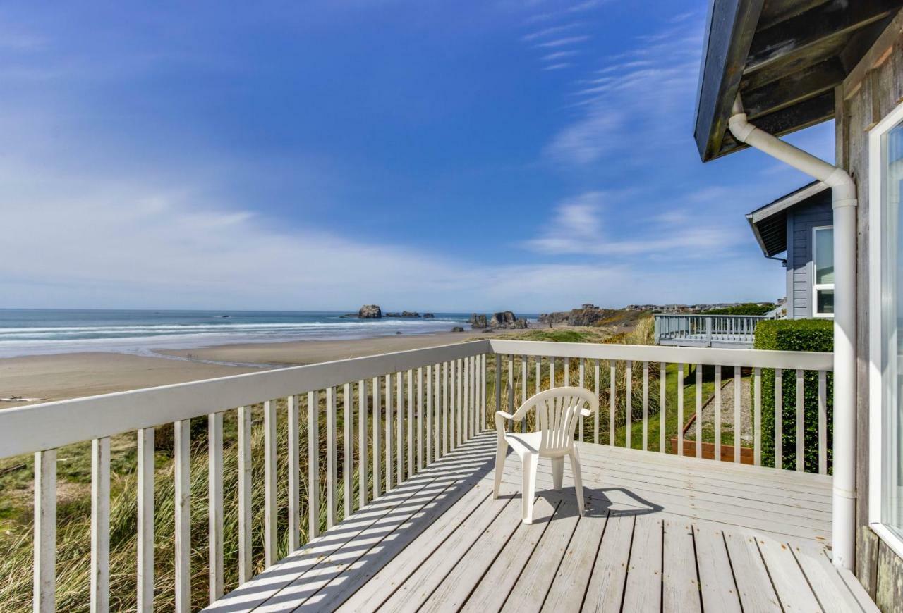 Spindrift Oceanfront Home Bandon Esterno foto
